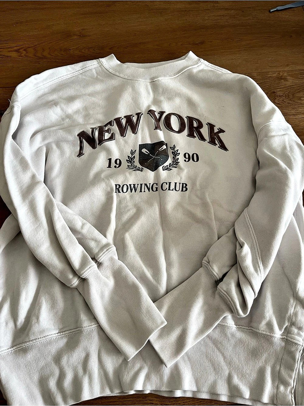 Abercrombie & Fitch New York Rowing Club Graphic Sweatshirt Medium